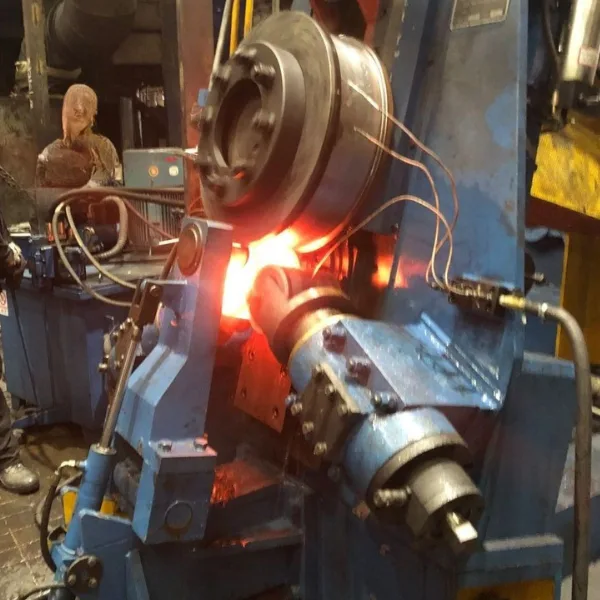 Ring Rolling Machine: Delivers high precision and material efficiency, perfect for forging strong, seamless rings in various sizes and materials.