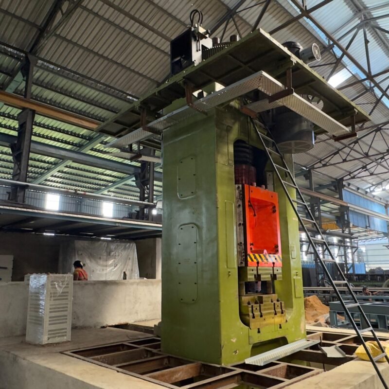 1600 Ton Electric Screw Press (3) 1600 Ton Electric Screw Press (3)